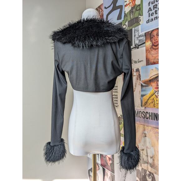 Faux Fur Shawl Jacket - Picture 5 of 6